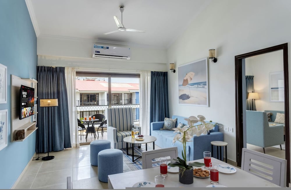 1BR w Pool Sauna Near Calangute Baga Beach