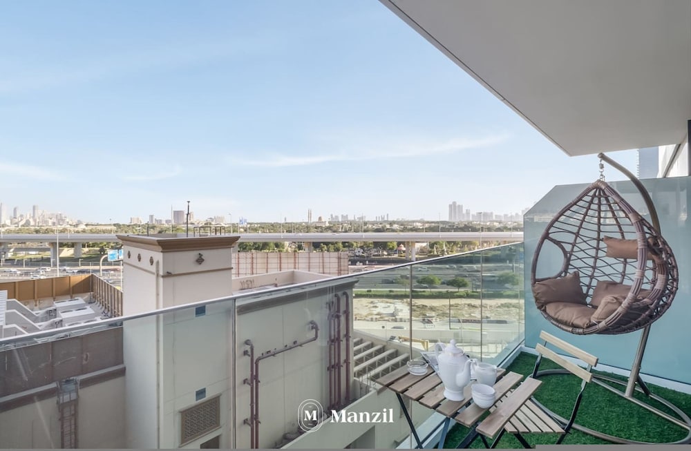 1BR Dubai Frame View Next to World Trade Center