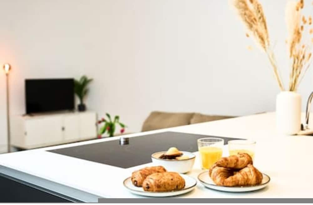 Luxe Apartment Escape