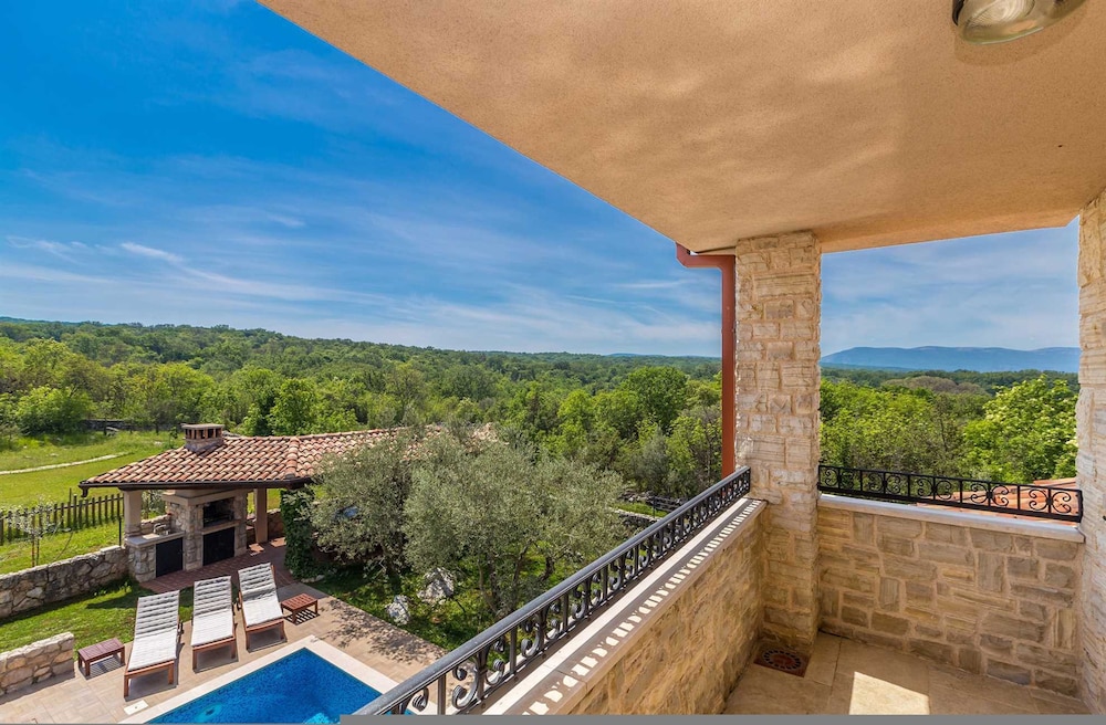 Holiday House Casa D Oro