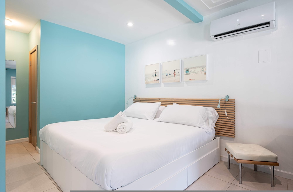 Casa Del Mar Deluxe Studio 2