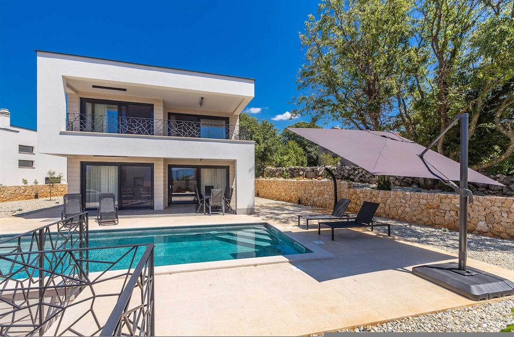 Villa DEI Tramonti With Private Pool