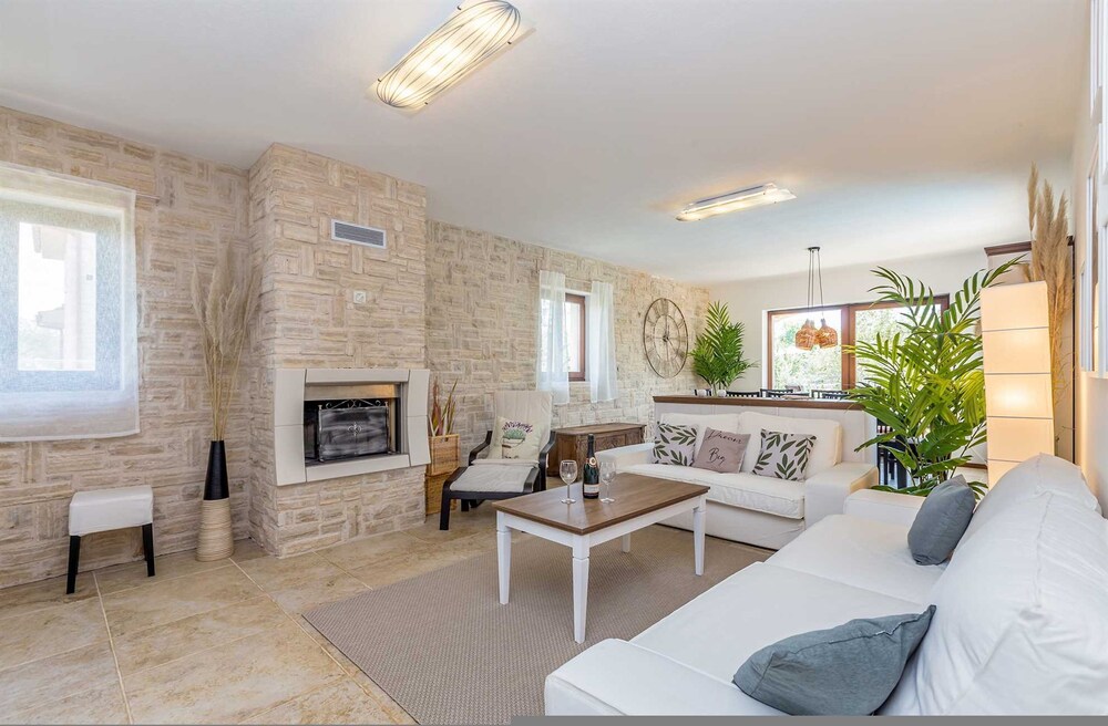 Holiday House Casa D Oro