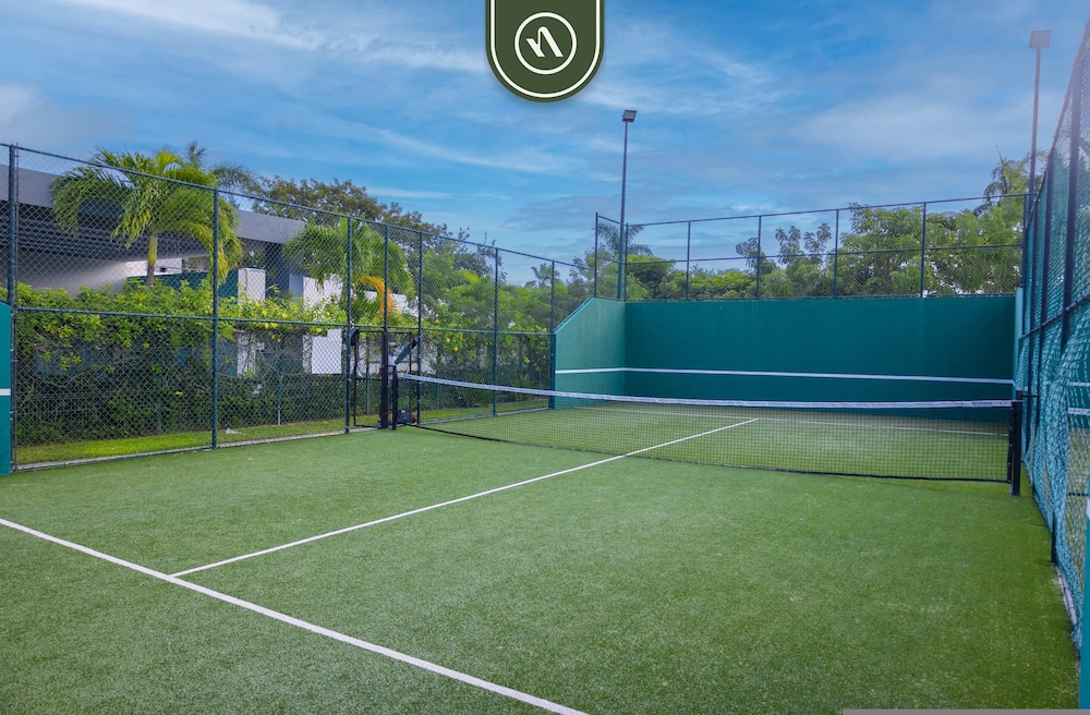 Nick Price Residences A 206