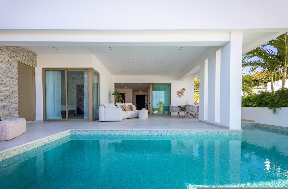 Cielo Azul Luxury Living The Cape at Blue Bay