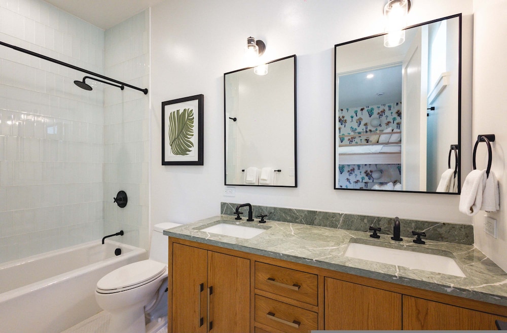 Brand New The Greenmoor House With Pool