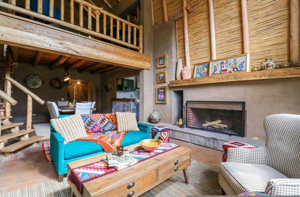 w Fabulous 3BR House in Villa Sagrado