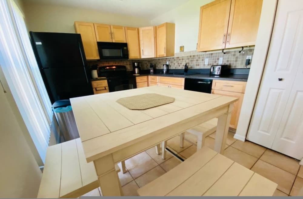 The Sunshine Home in Haines City