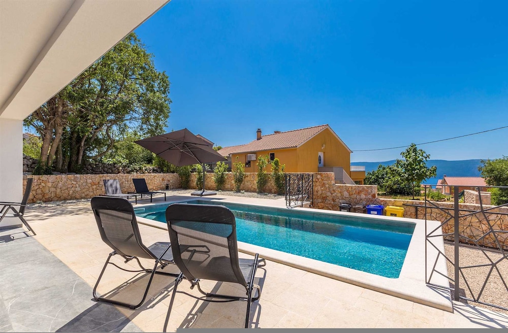 Villa DEI Tramonti With Private Pool