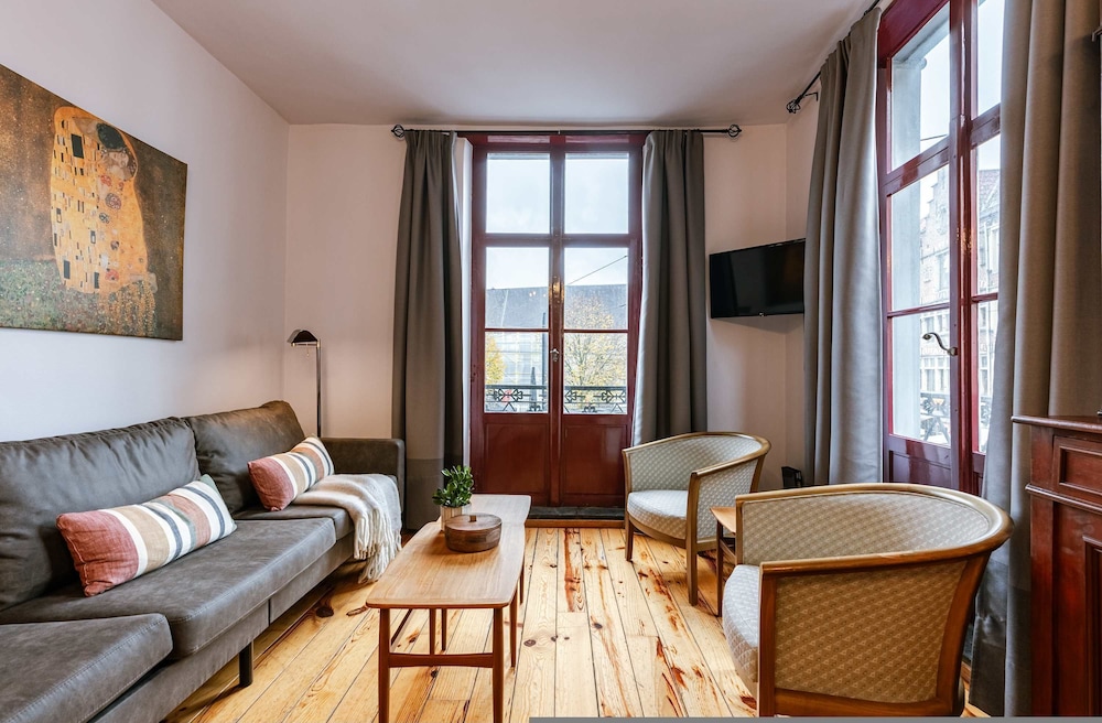 Huswell - Charming Apartment in the Heart of Ghent