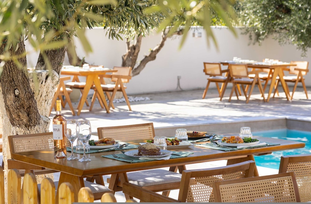 Eneos Boutique Residence - Koroni Garden Nest