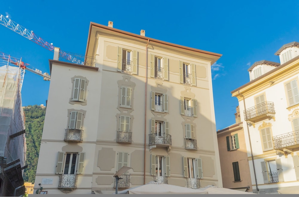 Linda Apartments in Como