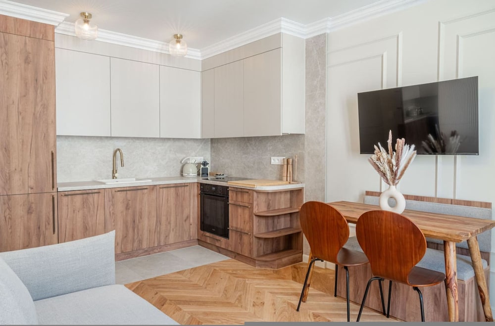Lavie Maison Eiffel Dominique