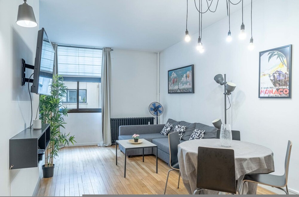 Lavie Maison Fbg Saint Honor Street