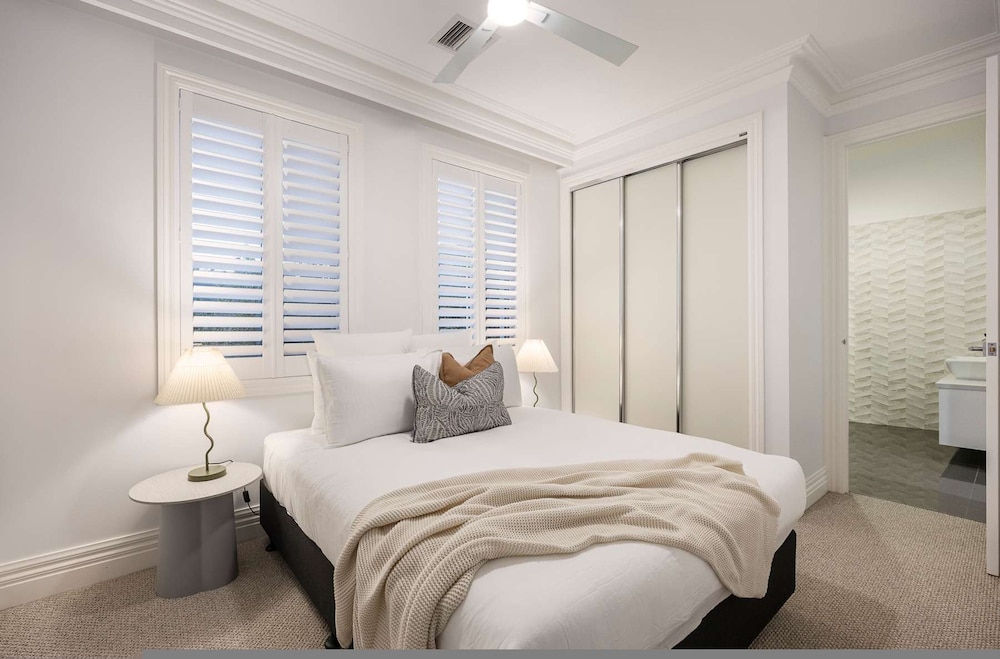 Mount Martha Manor Indoor Pool Ocean Views