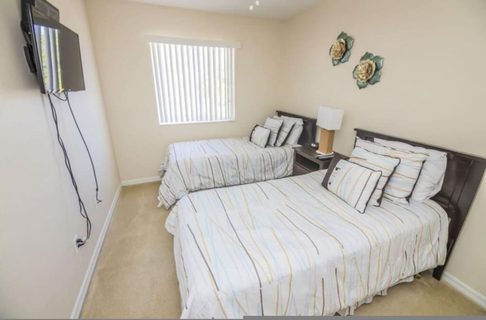 Angelo Linda s Fiesta Key Townhome - Image 3