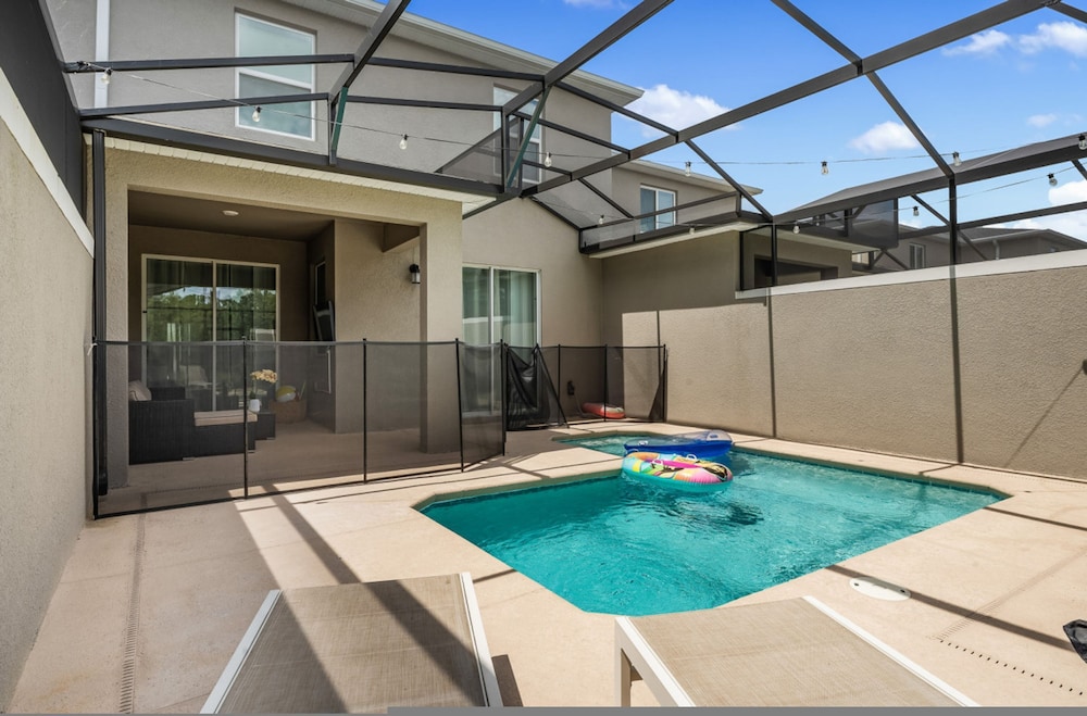 2605 Storey Lake Orlando Disney