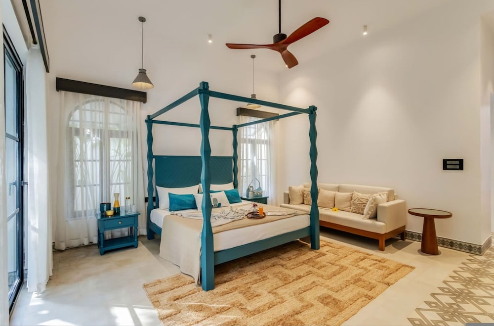 Lux 3BR Villa in Siolim 4km to Beach Wadi House