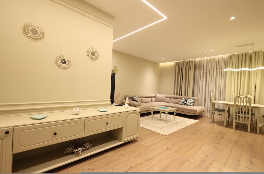 Grandstay Apartments 005