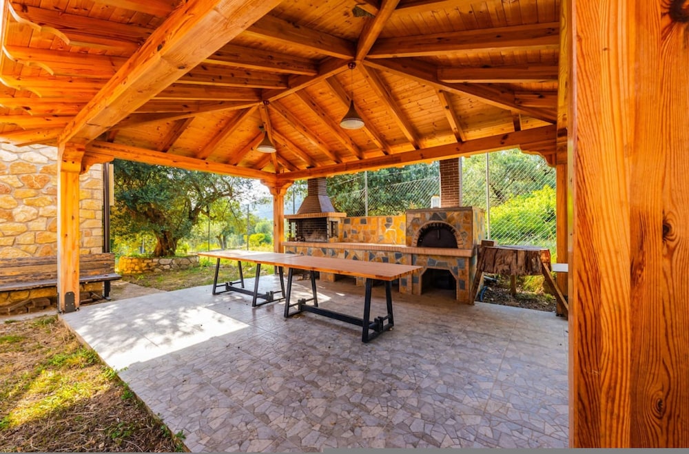 Siar The Large Villa