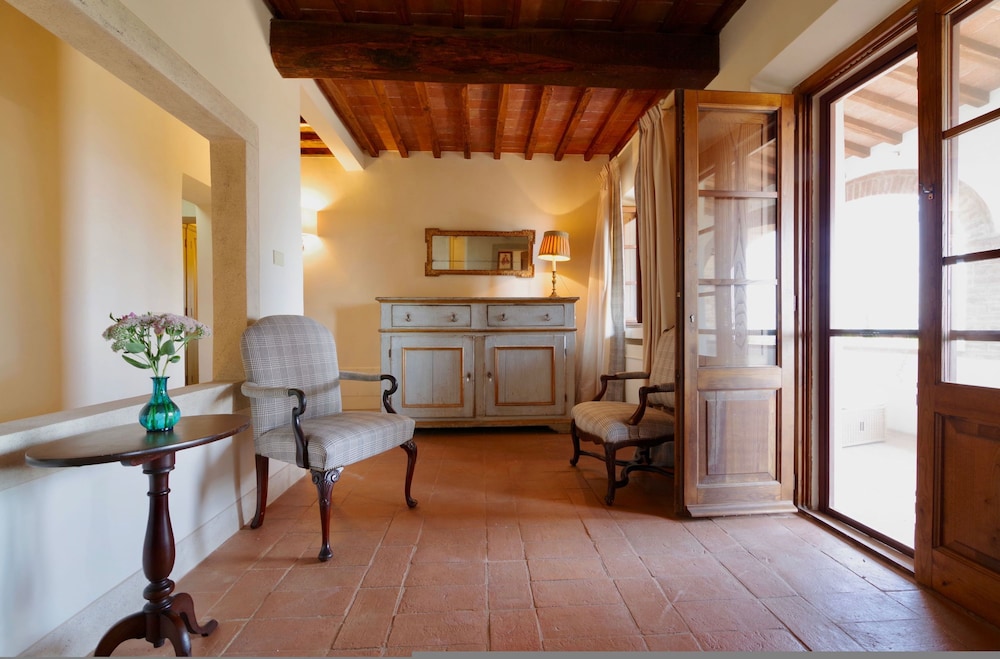 Camparone by Arceno Rentals Club