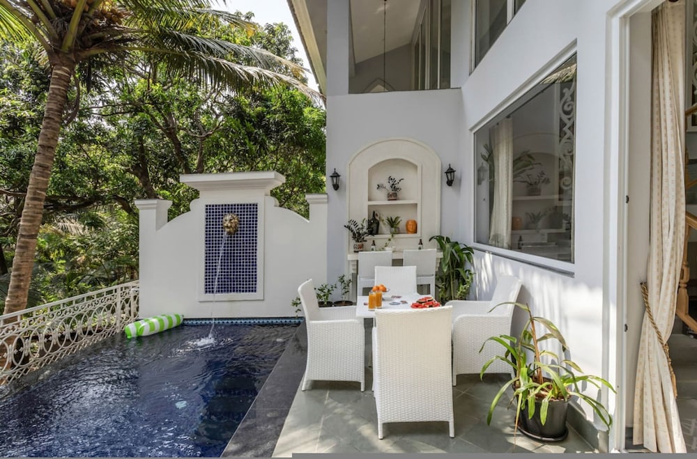 The Hornbill Villa - 3bhk With Pvt Pool in Saligao
