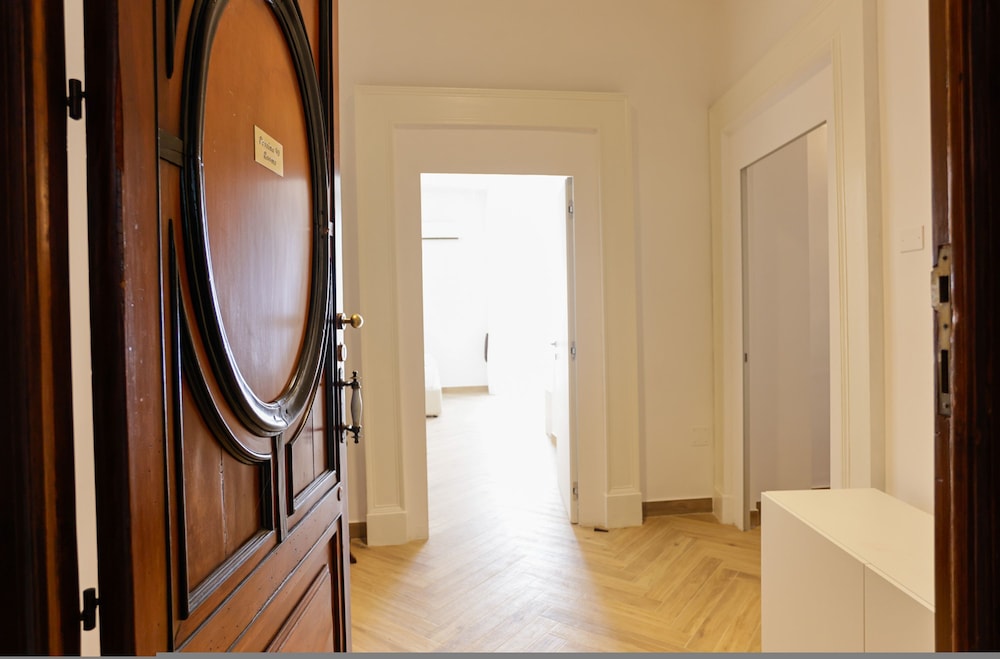 Pessina 90 Rooms - Camera 2