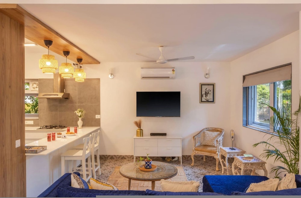 4BR Villa With Pool 10 Mins From Calangute Beach