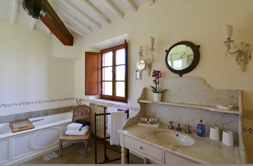 Camparone by Arceno Rentals Club