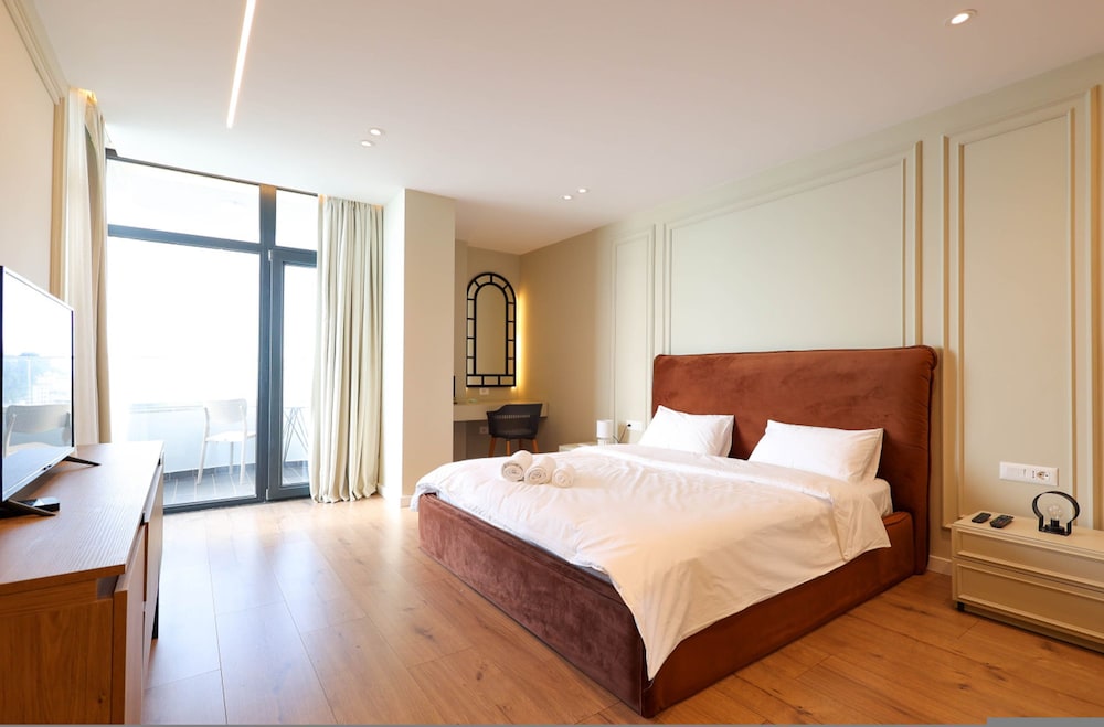 Grandstay Apartments 006