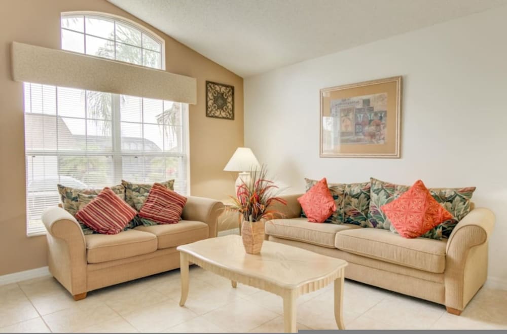 Simon s Golf House in Haines City view 2