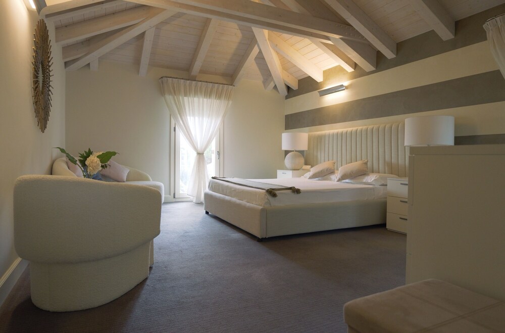 Villa Angela - Italian Homing