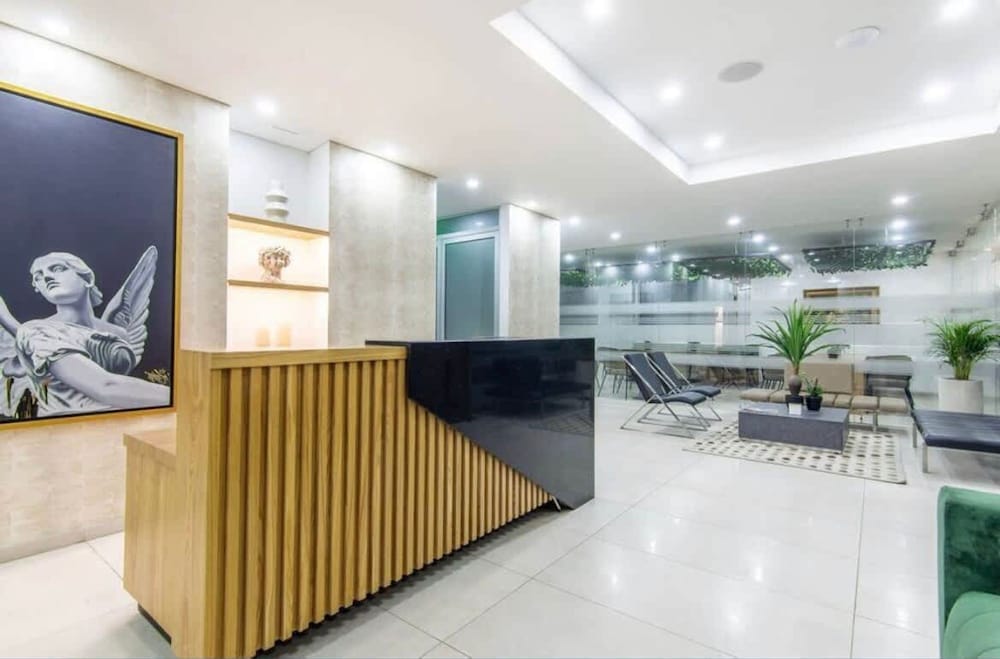 Unique 3 BR Apartment in Usaqu n
