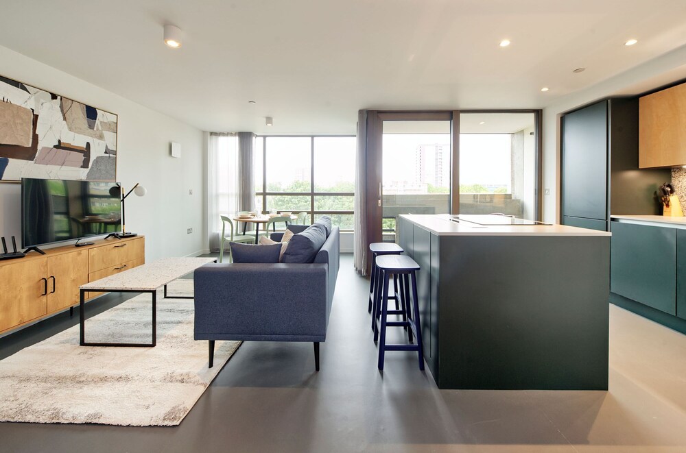 Spacious Two-bedroom Home in East London