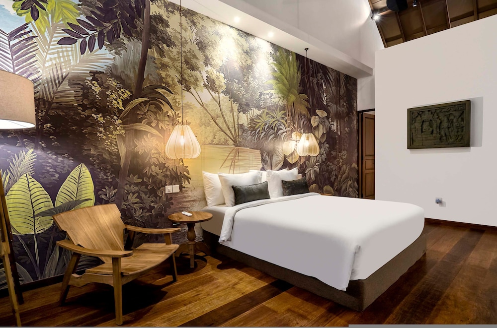 Nusantara Loft 3 Raijua by Alfred in Bali - Stunning 3 BD Loft w Private Pool Near the Beach Pererenan Beach - Canggu