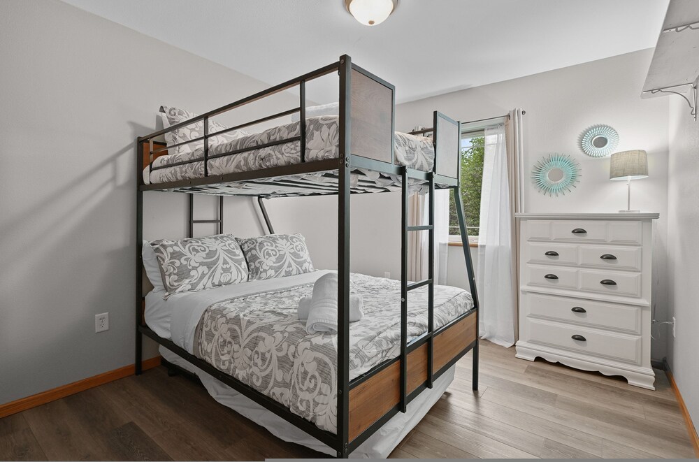 Woodland Escape - Upper Suite