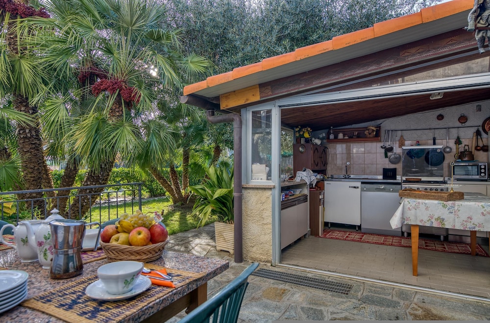 La Casetta Sull Albero 900m From the sea view 5