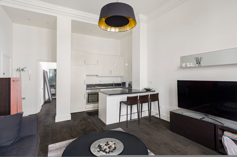 Eson2 The Dawson Place 1 Bedroom Flat