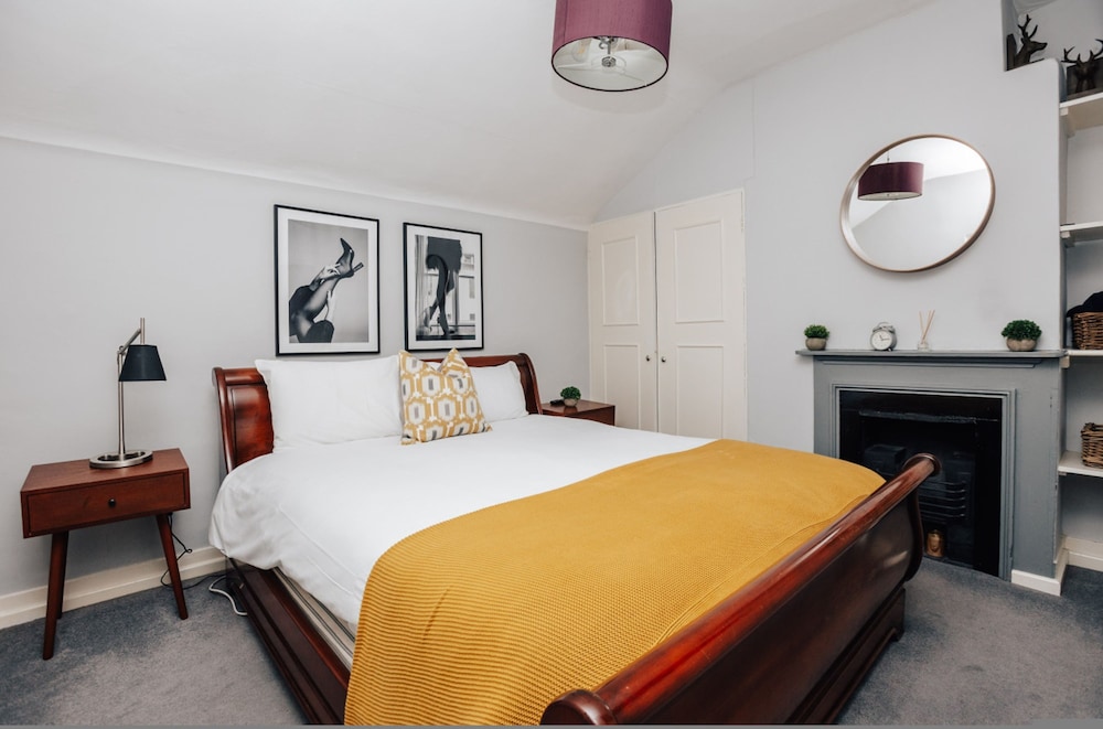 Mills Cottage - From 125 Per Night