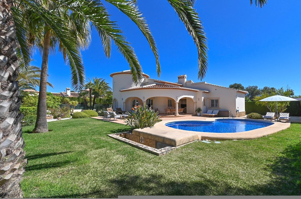 Esperanza in J vea With 3 Bedrooms and 2 Bathrooms view 5