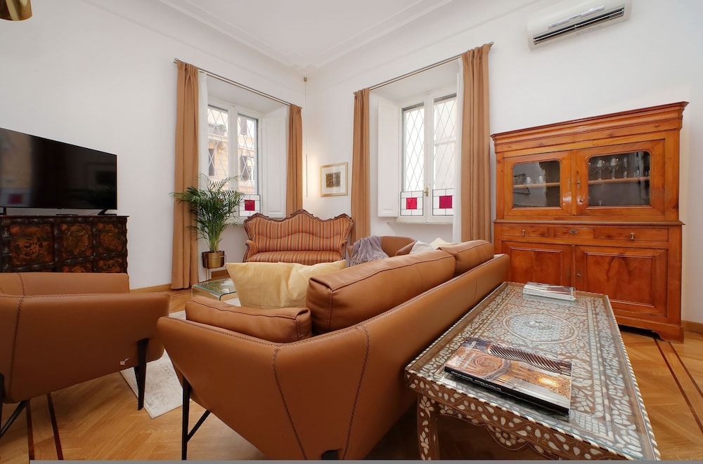 Treasurerome Vatican Charme 4br