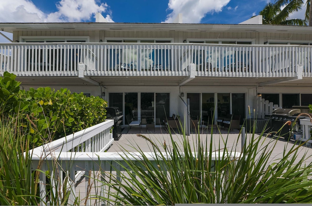 Waterside Retreat in Fort Lauderdale