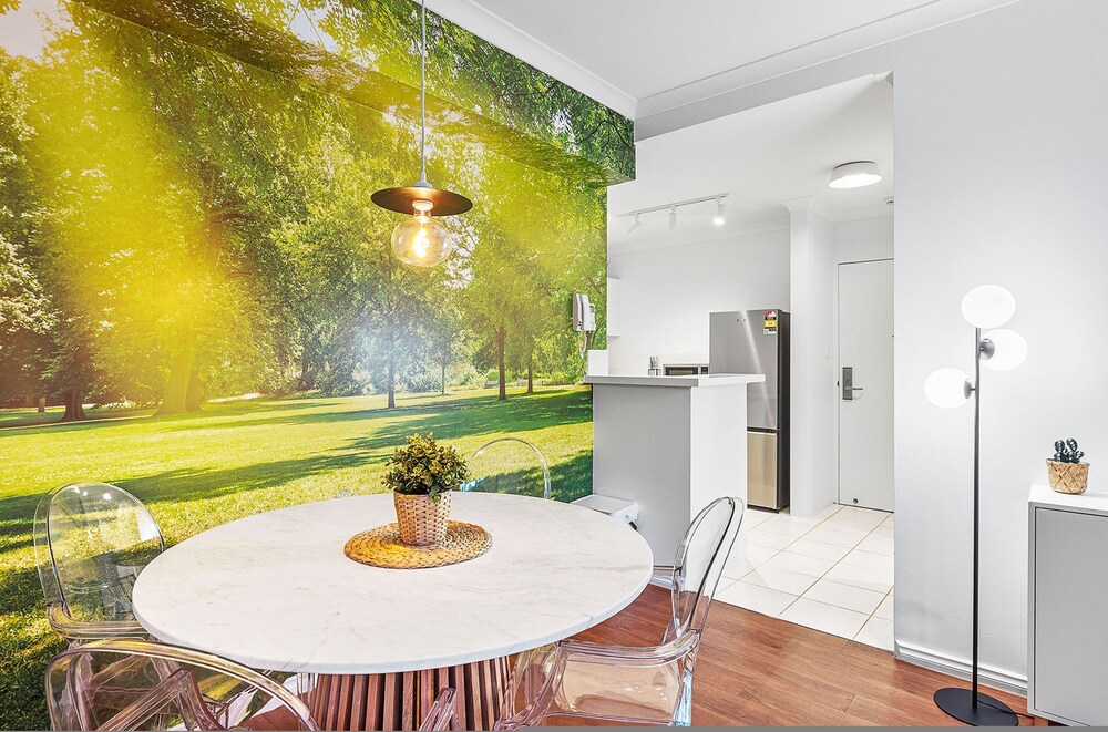 Bespoke East Perth - Sleeps 2 - Superior Wifi
