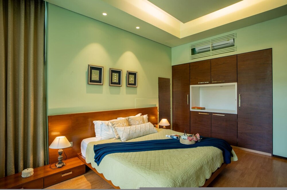 4bhk w Pool 10 min to Baga Beach Villa Dahlia