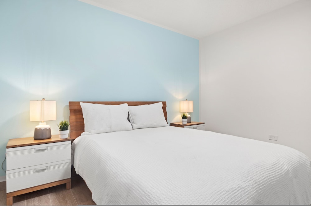 Cozy Beach Getaway Free Parking Smart TV