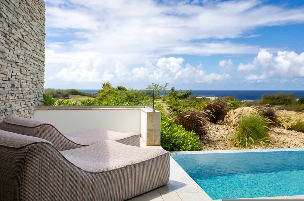 NEW The Cape at Blue Bay Golf Beach Resort