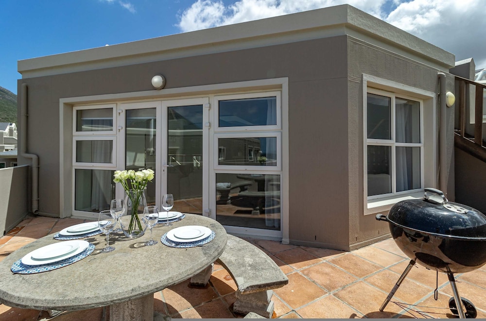 3 Bedroom Family Apartment Beach Club - Houtbay