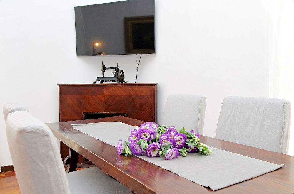 4bnb - Queen Mary Vatican Home