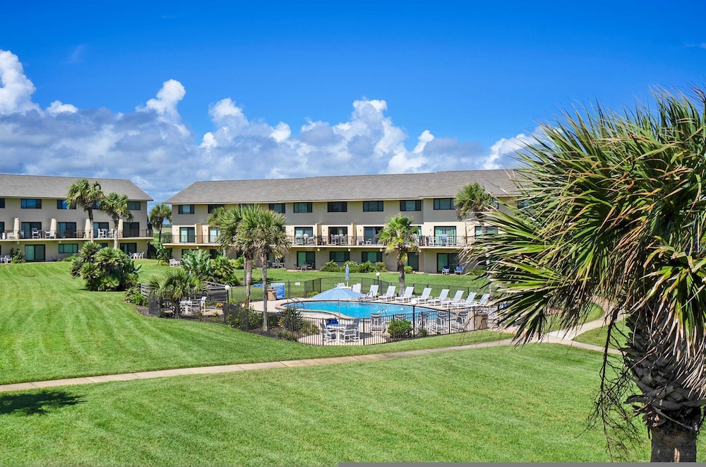 Oceanfront Pool Tennis BBQ Patio Free Parking