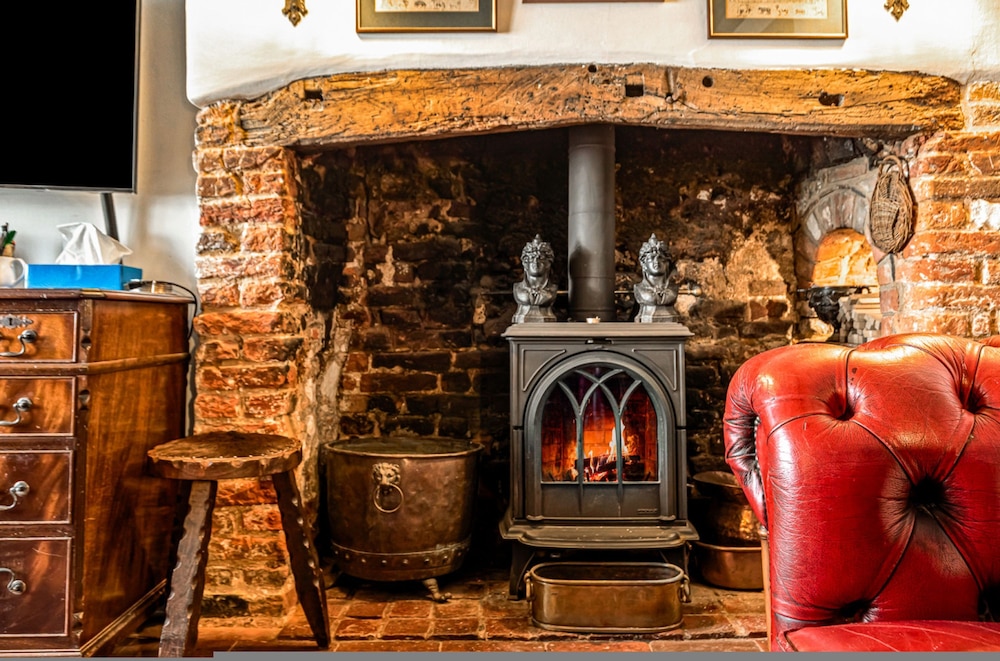 Basketmakers Cottage - From 145 Per Night